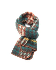 B068 Stitched Edge Scarf