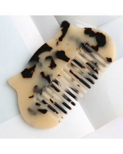 HH0690 Cat Comb Cream Tortoiseshell